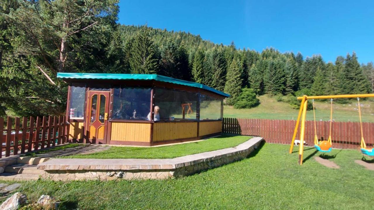 Guest House Chobaka Trigrad Eksteriør bilde
